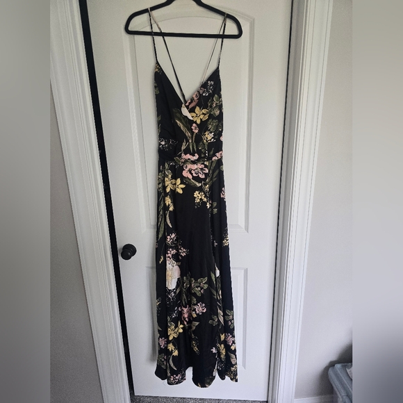 Lulus Floral Black Maxi Dress - Picture 1 of 6